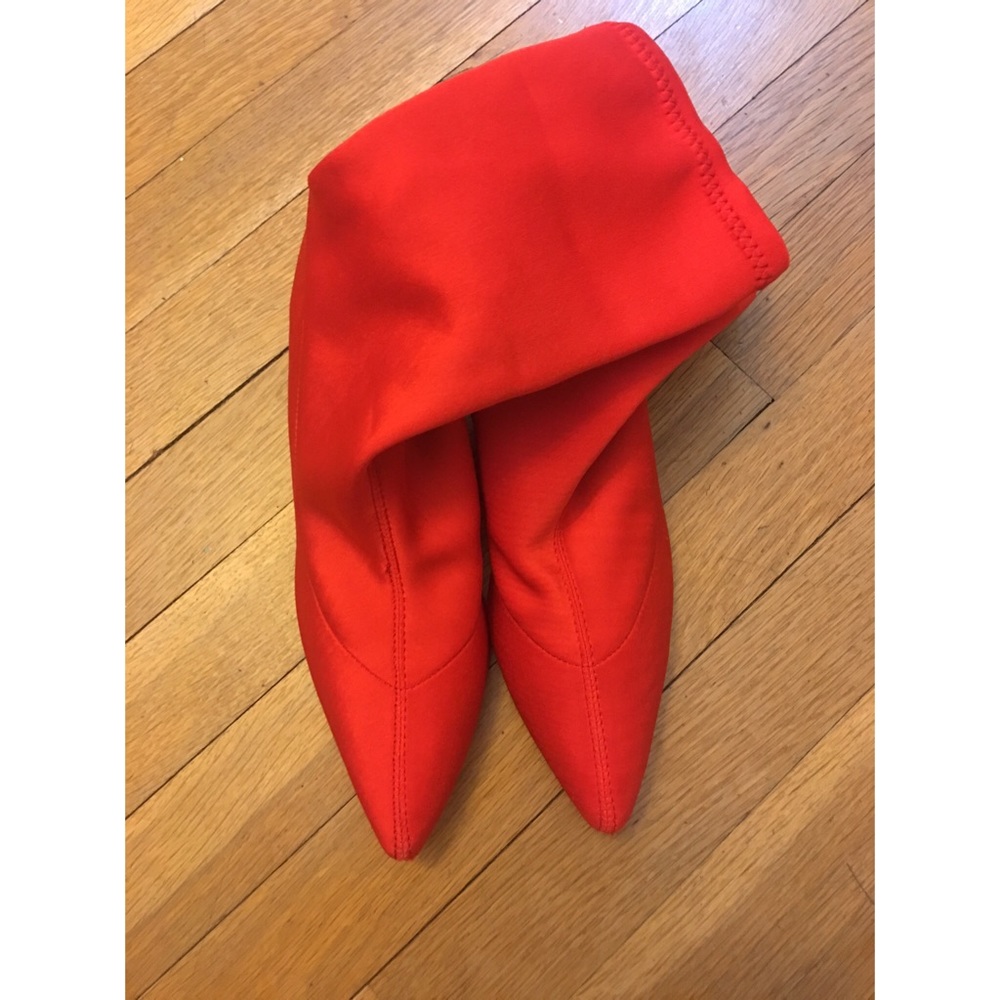 RED SOCK BOOTS
